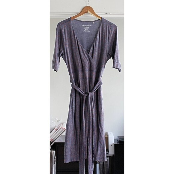 Toad & Co (Horny Toad) - Cue Cafe Wrap Dress in Blue Pattern, size Medium - Picture 3 of 10